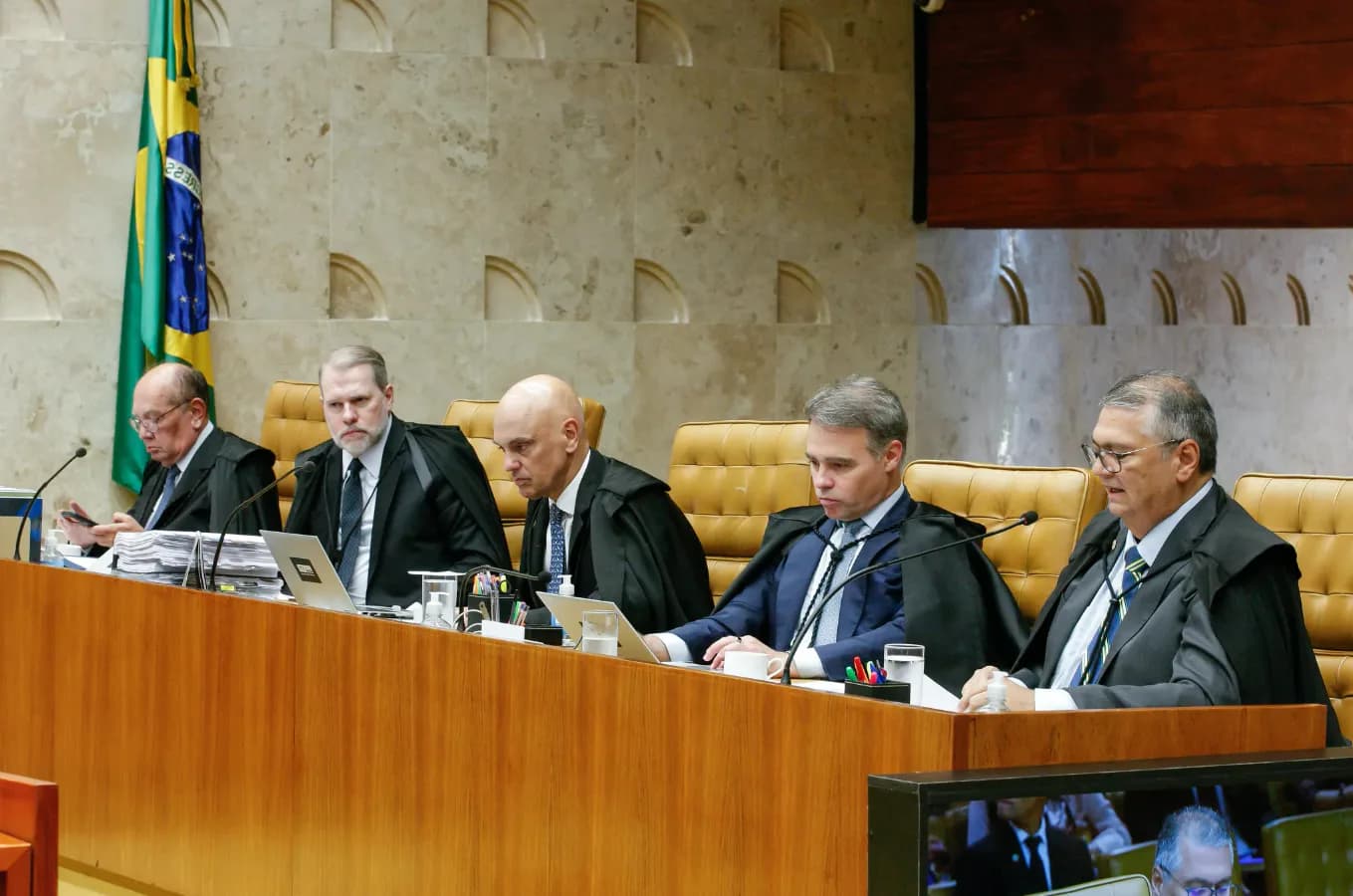 STF apura possível interferência de Weverton Rocha em caso no STJ